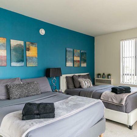 2 Bedroom Condo With A View Near The Grove Los Angeles Bagian luar foto