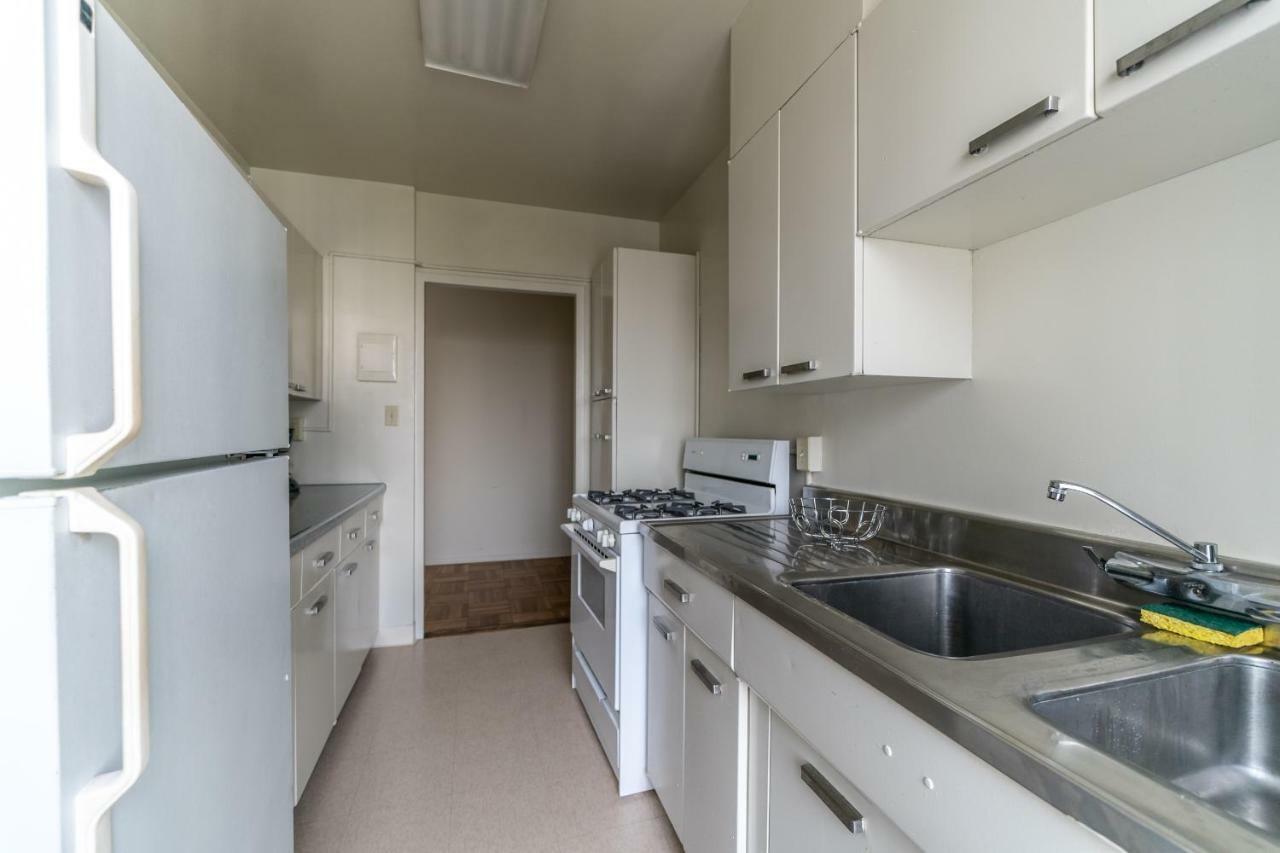 2 Bedroom Condo With A View Near The Grove Los Angeles Bagian luar foto