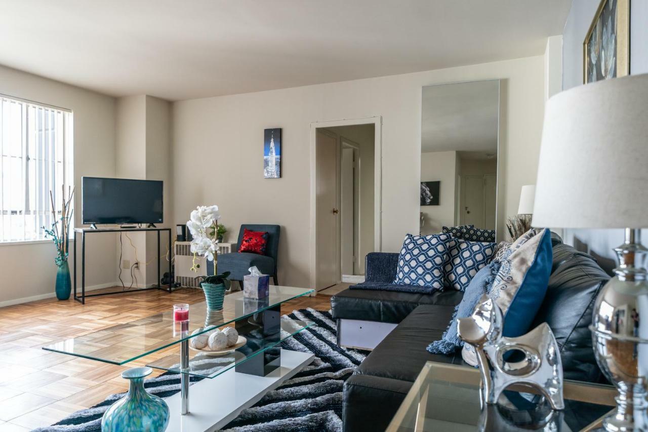 2 Bedroom Condo With A View Near The Grove Los Angeles Bagian luar foto