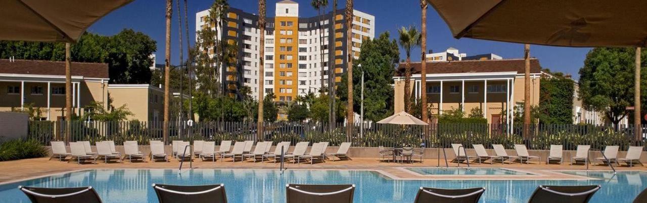 2 Bedroom Condo With A View Near The Grove Los Angeles Bagian luar foto