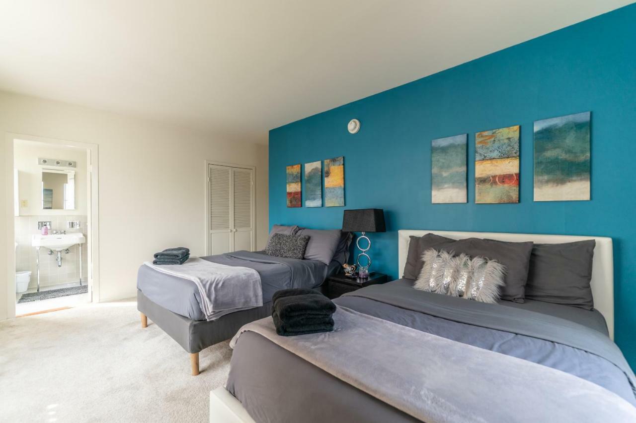 2 Bedroom Condo With A View Near The Grove Los Angeles Bagian luar foto